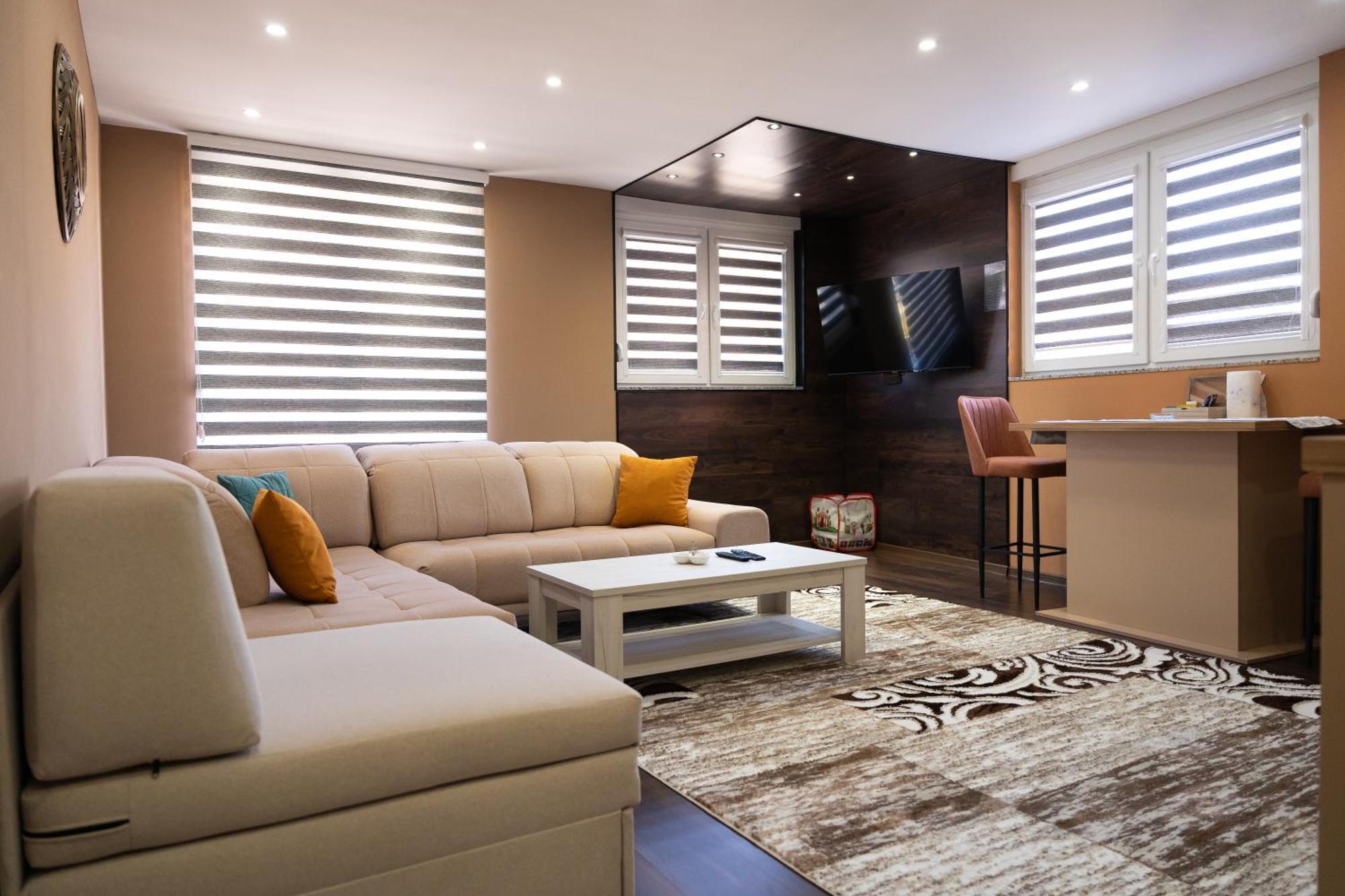 Ema, Asja, Eda Apartments Зеница Экстерьер фото